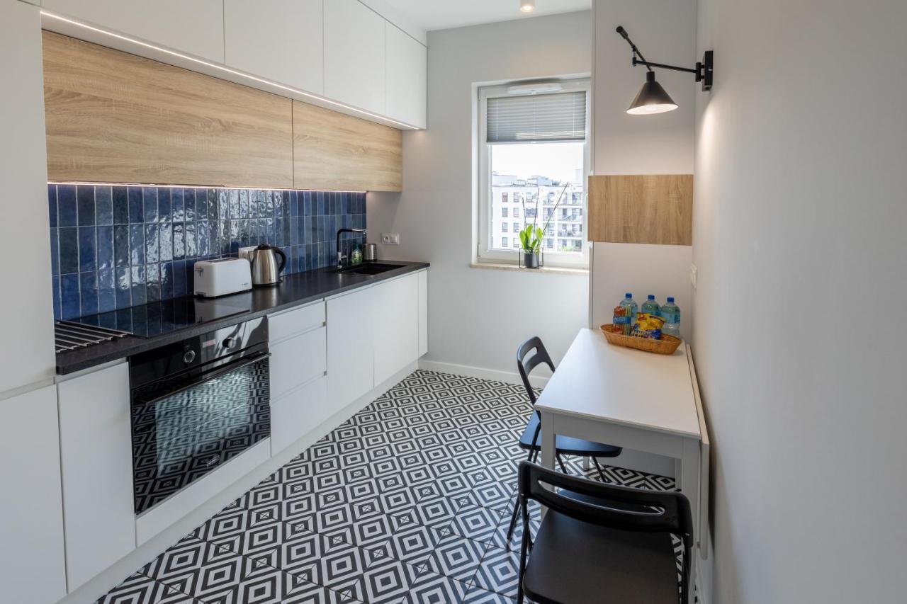 Home Apartament Metro Mlociny 97 วอร์ซอ ภายนอก รูปภาพ